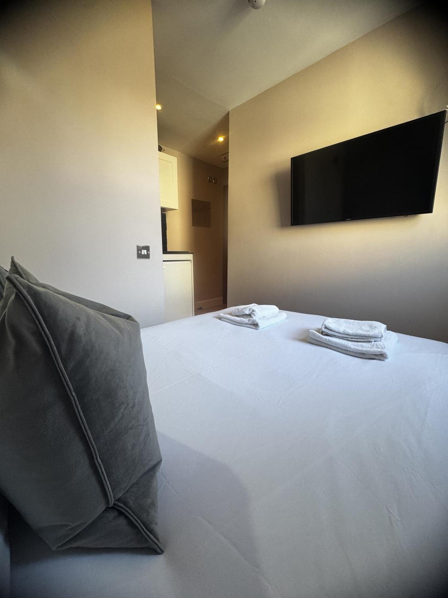 Inverness Terrace Bed & Breakfast Londen